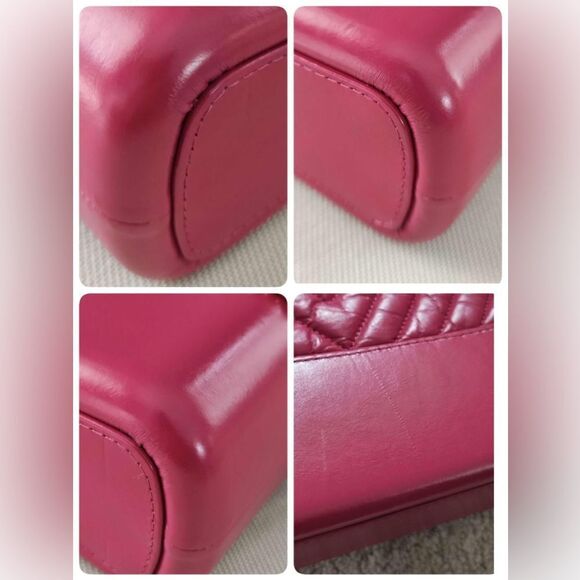 Chanel calfskin Gabrielle hobo Medium in hot pink - Picture 12 of 16